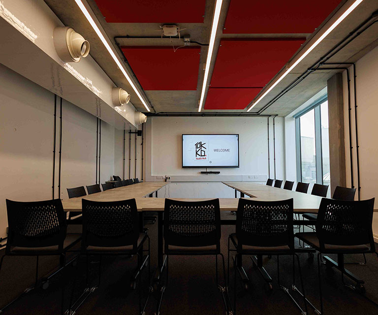 training-&-conference-mobile-04